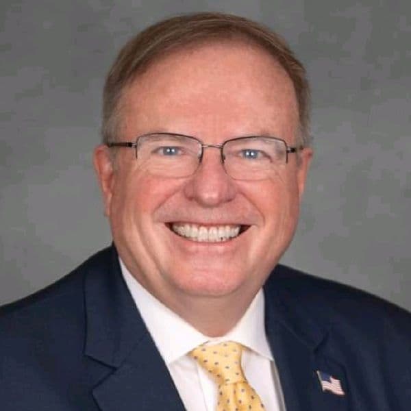 Profile picture of Raymond Mckay